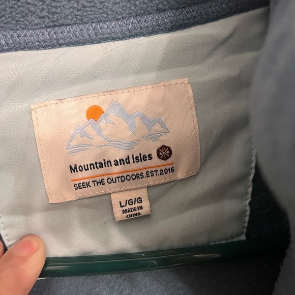 Blue and Green Zip Up Sweater with Modern Color-Blocked Design - Picture 6 of 6